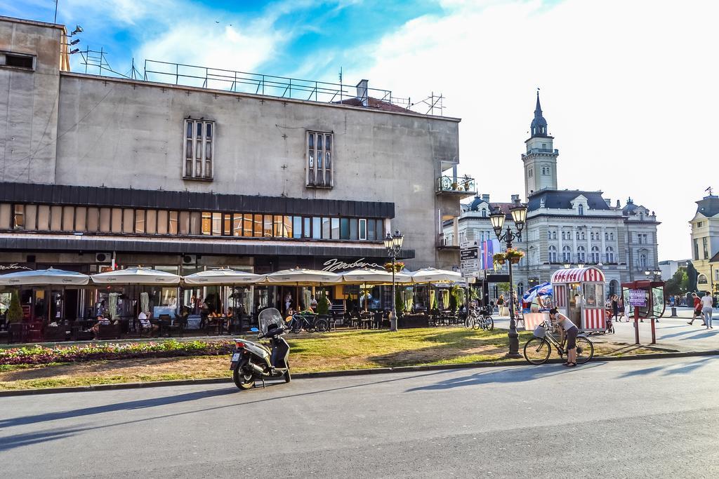 Modena Apartments Novi Sad Oda fotoğraf