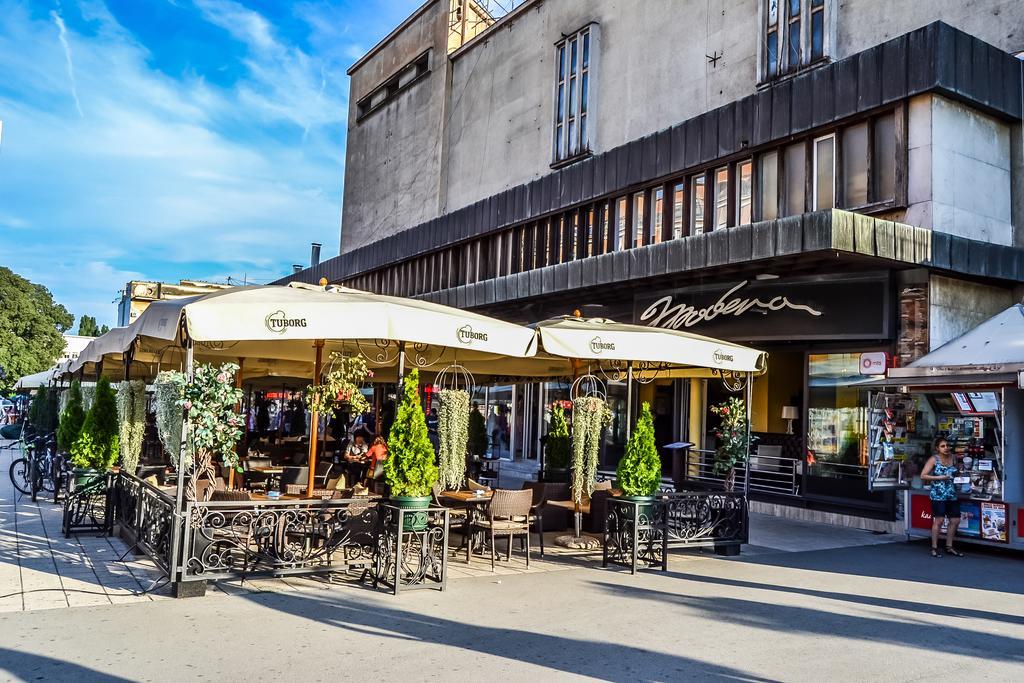 Modena Apartments Novi Sad Oda fotoğraf